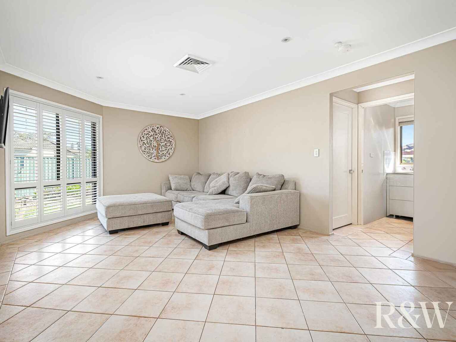 14 Kelmscott Way St Clair 14 Kelmscott Way St Clair
