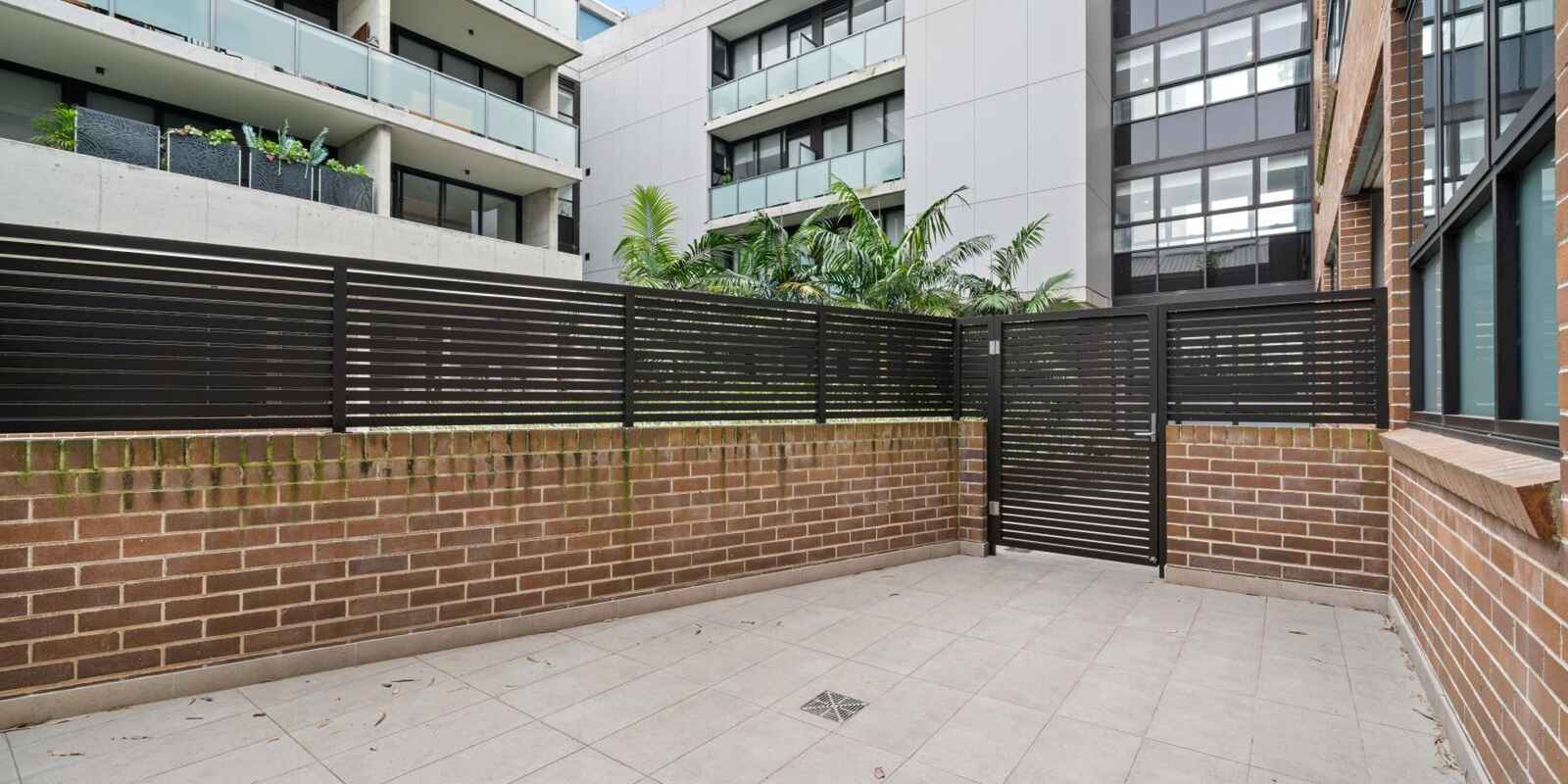 G12/10-20 McEvoy Street Waterloo