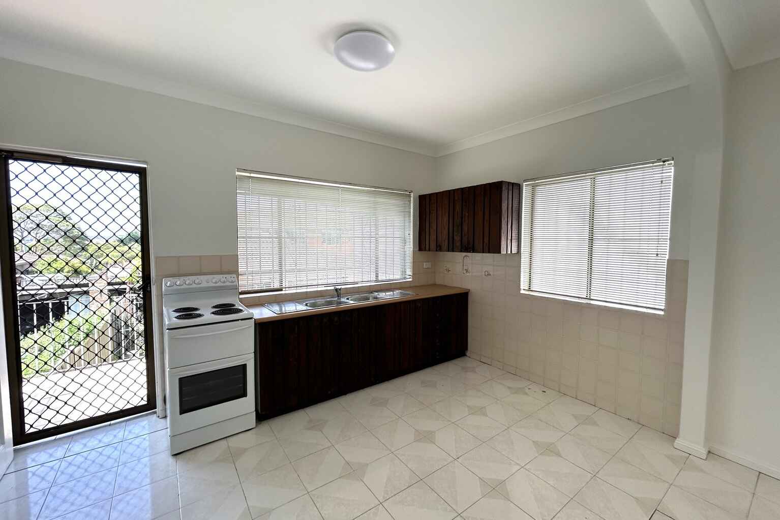 2/628 New Canterbury Road Hurlstone Park