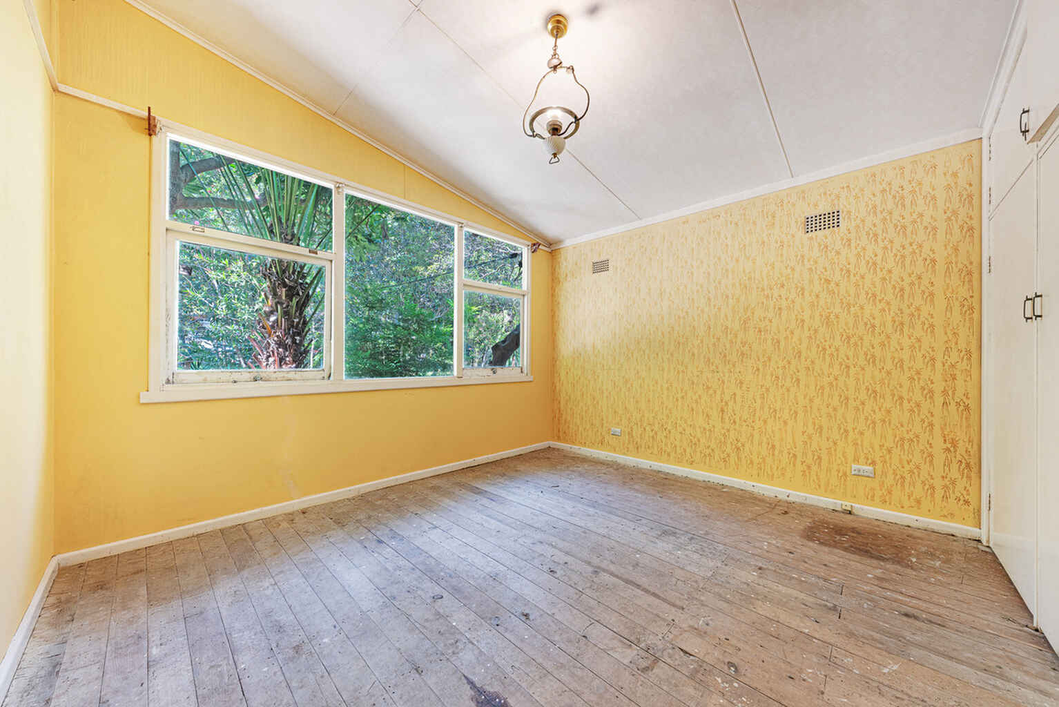 34 Monash Avenue Great Mackerel Beach