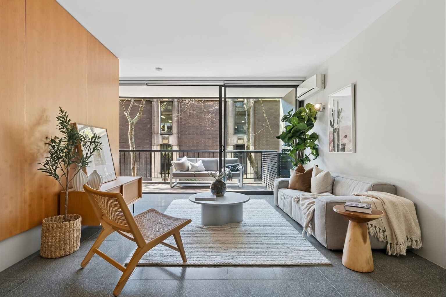 2/1 Adelaide Street Surry Hills