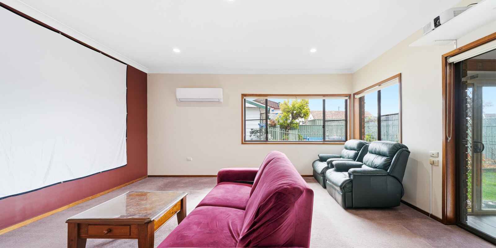 21 Montgomery Avenue South Granville