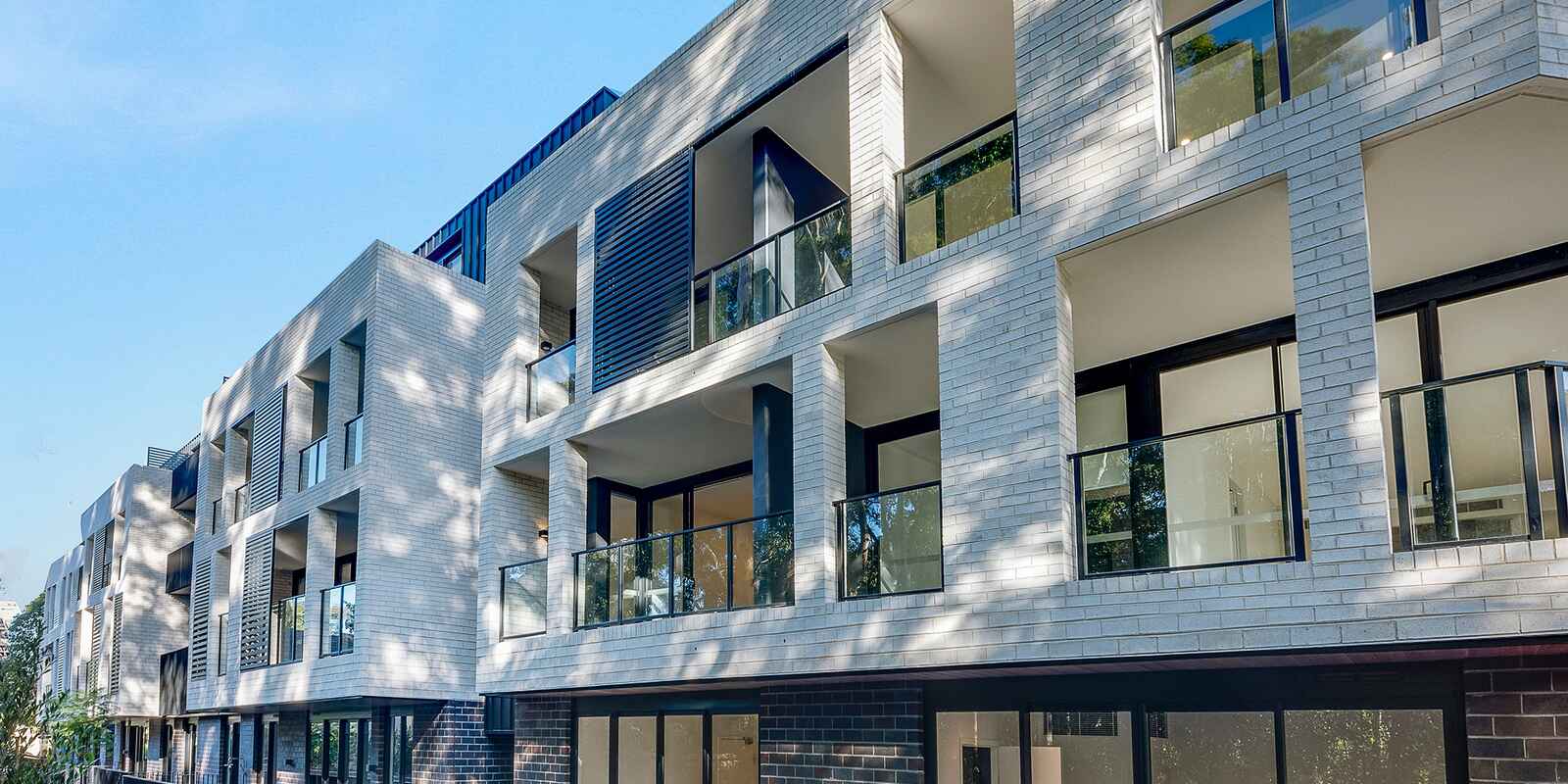 8/52 Eastern Valley way Northbridge