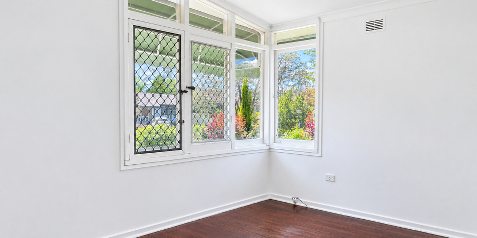 12 Fitzgerald Crescent Blackett