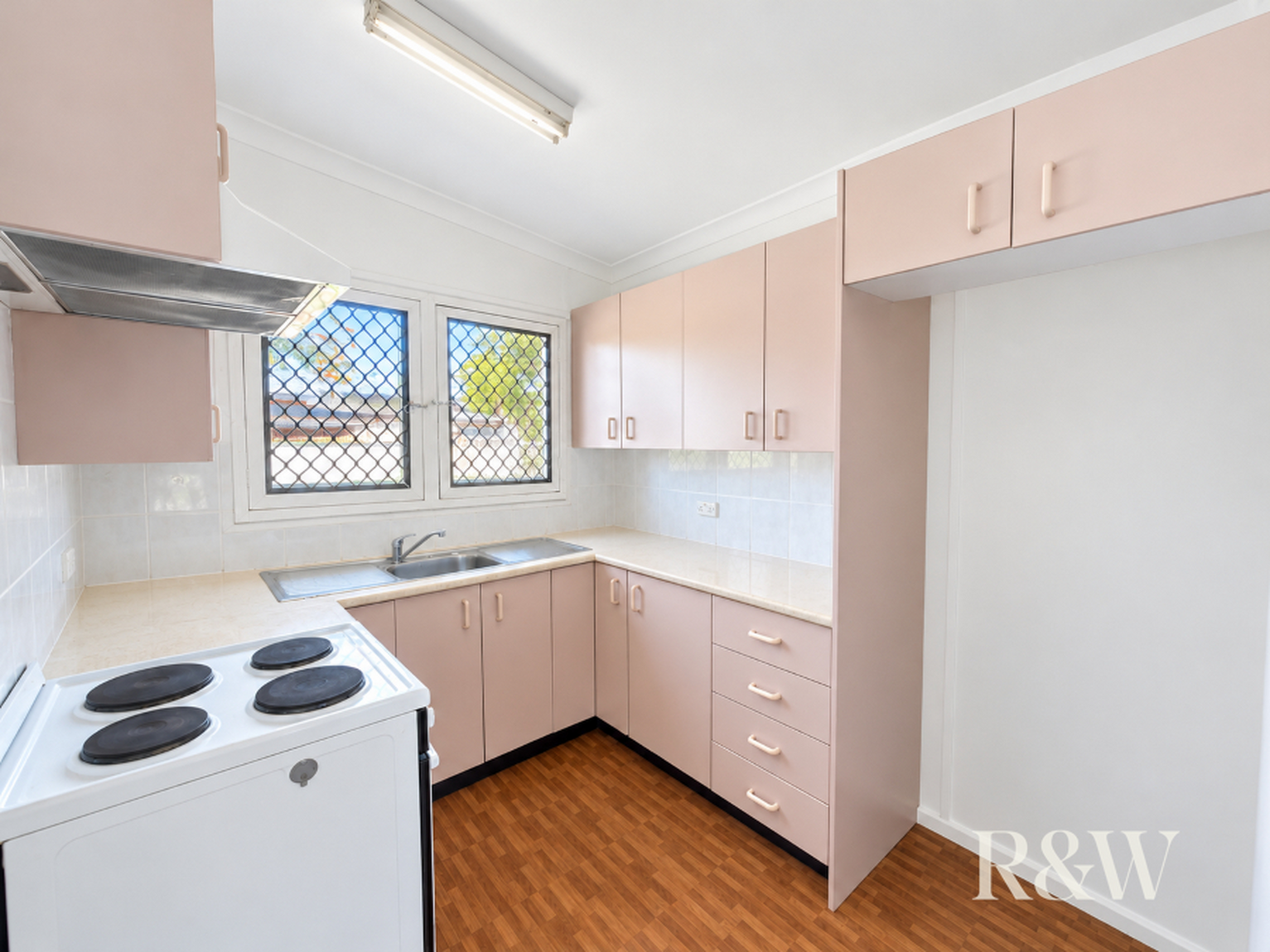 12 Fitzgerald Crescent Blackett