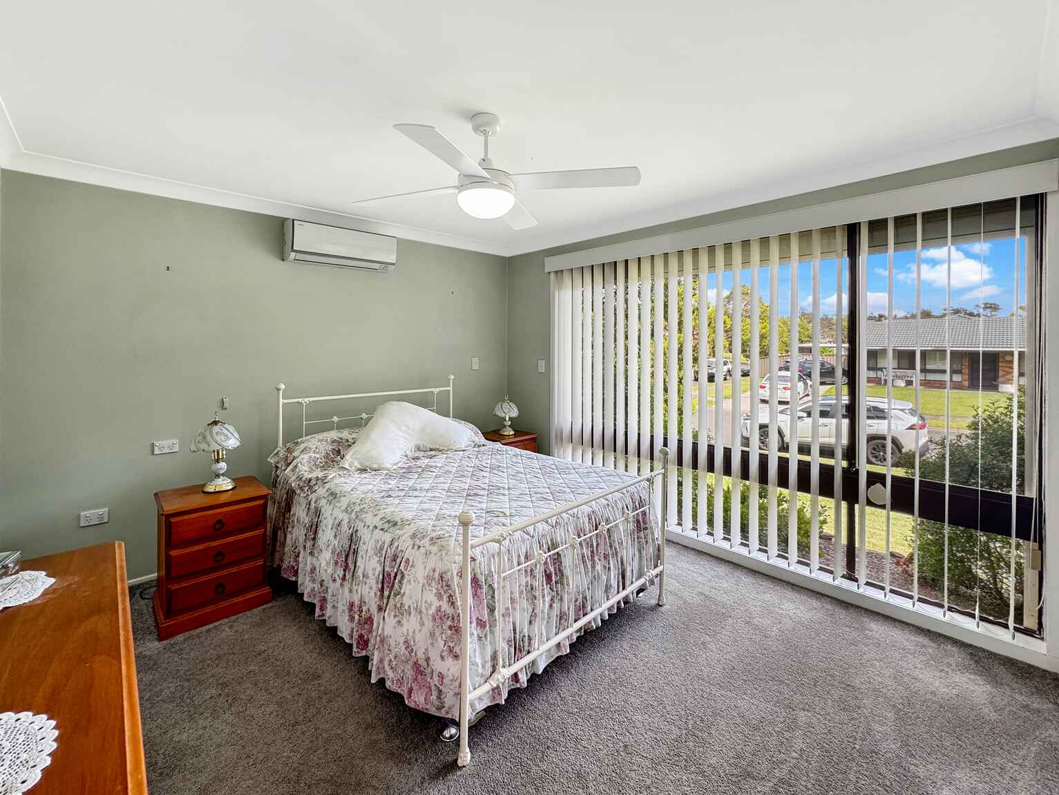 4 Thornhill Crescent Werrington Downs 4 Thornhill Crescent Werrington Downs