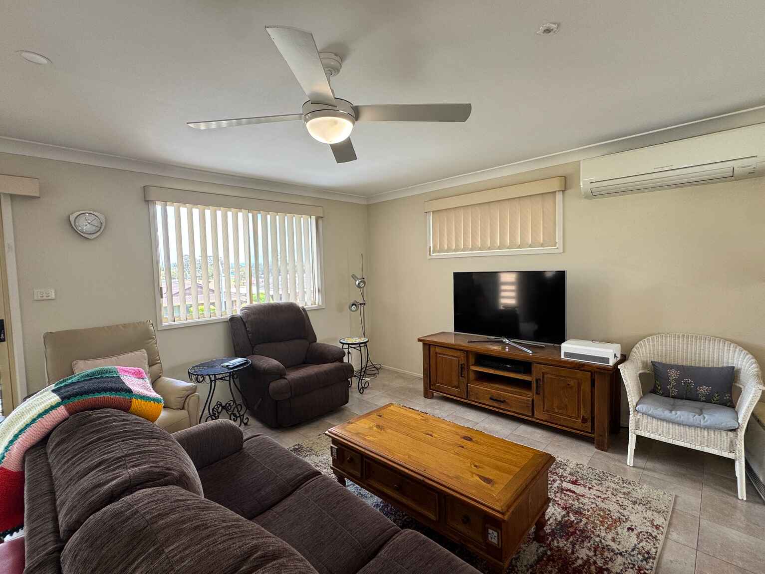4 Thornhill Crescent Werrington Downs 4 Thornhill Crescent Werrington Downs