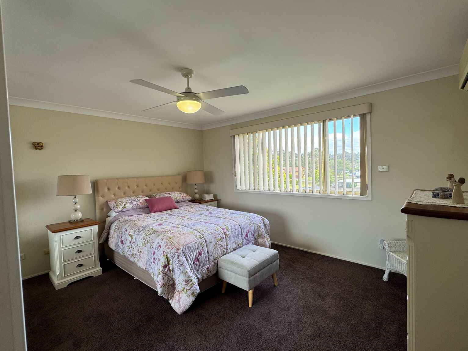 4 Thornhill Crescent Werrington Downs 4 Thornhill Crescent Werrington Downs