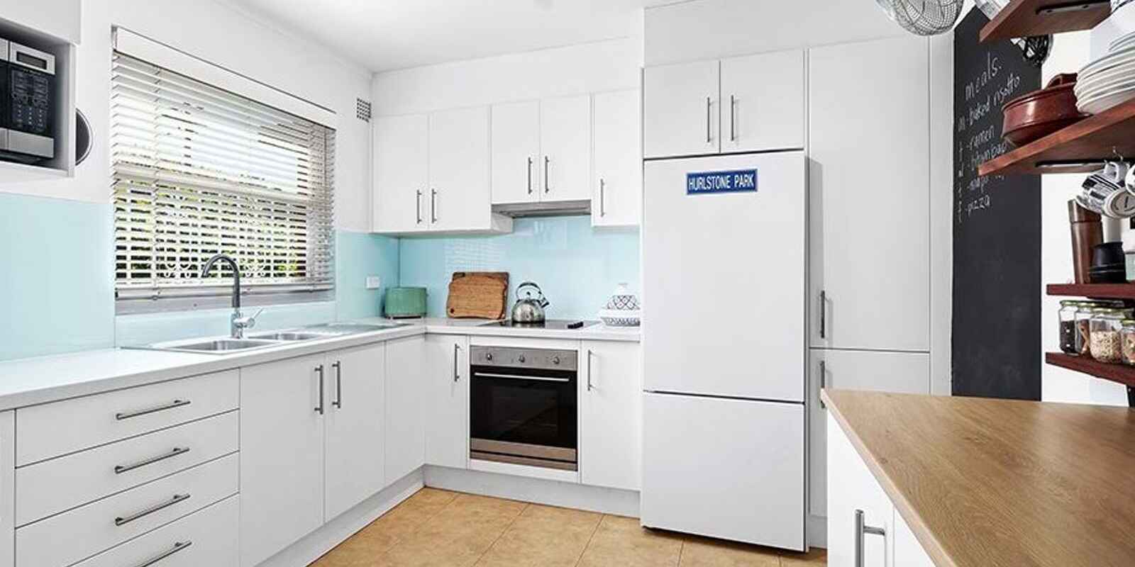 3/8 Floss Street Hurlstone Park