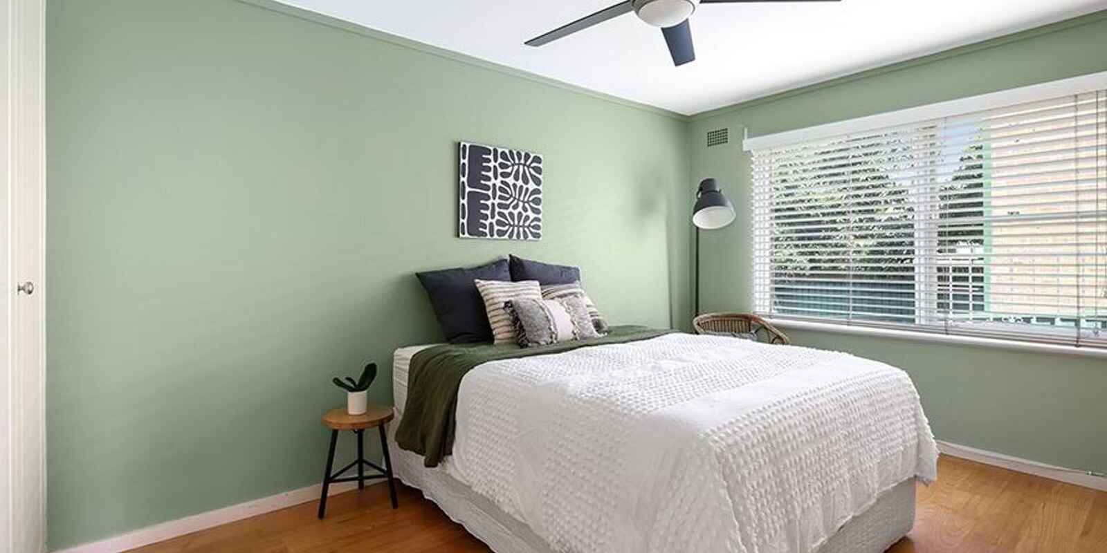 3/8 Floss Street Hurlstone Park