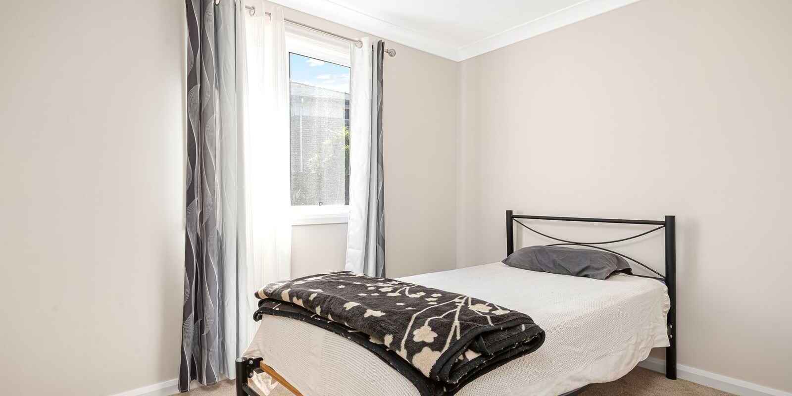 17 Canberra Street Oxley Park 17 Canberra Street Oxley Park
