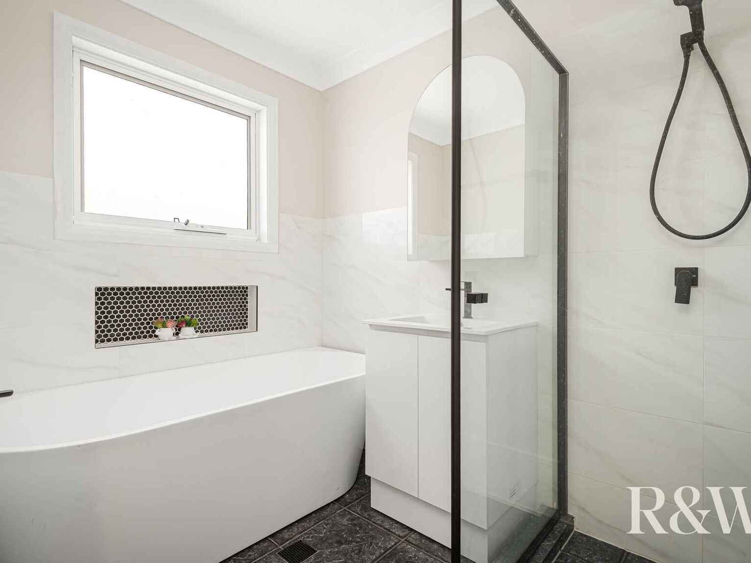 17 Canberra Street Oxley Park 17 Canberra Street Oxley Park