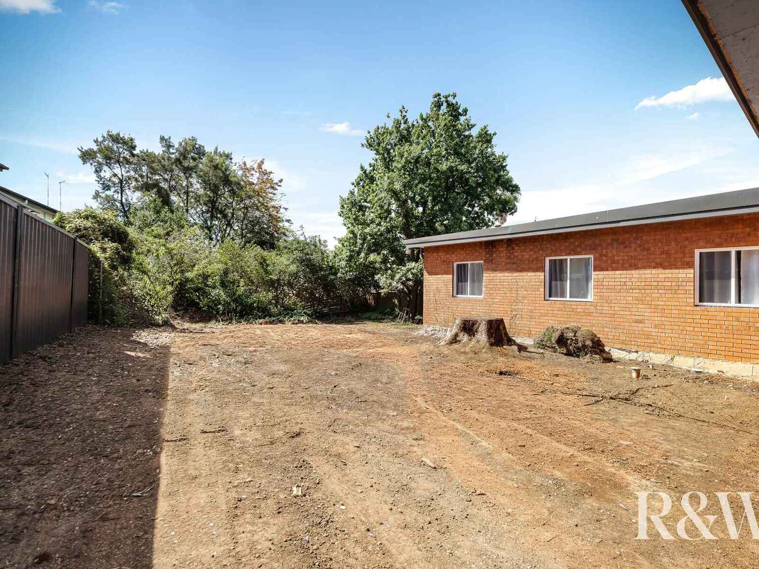 17 Canberra Street Oxley Park 17 Canberra Street Oxley Park