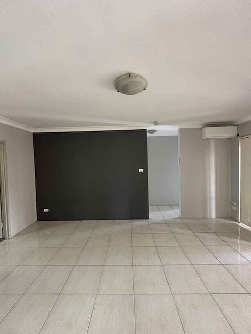 2/14-16 White Avenue Bankstown