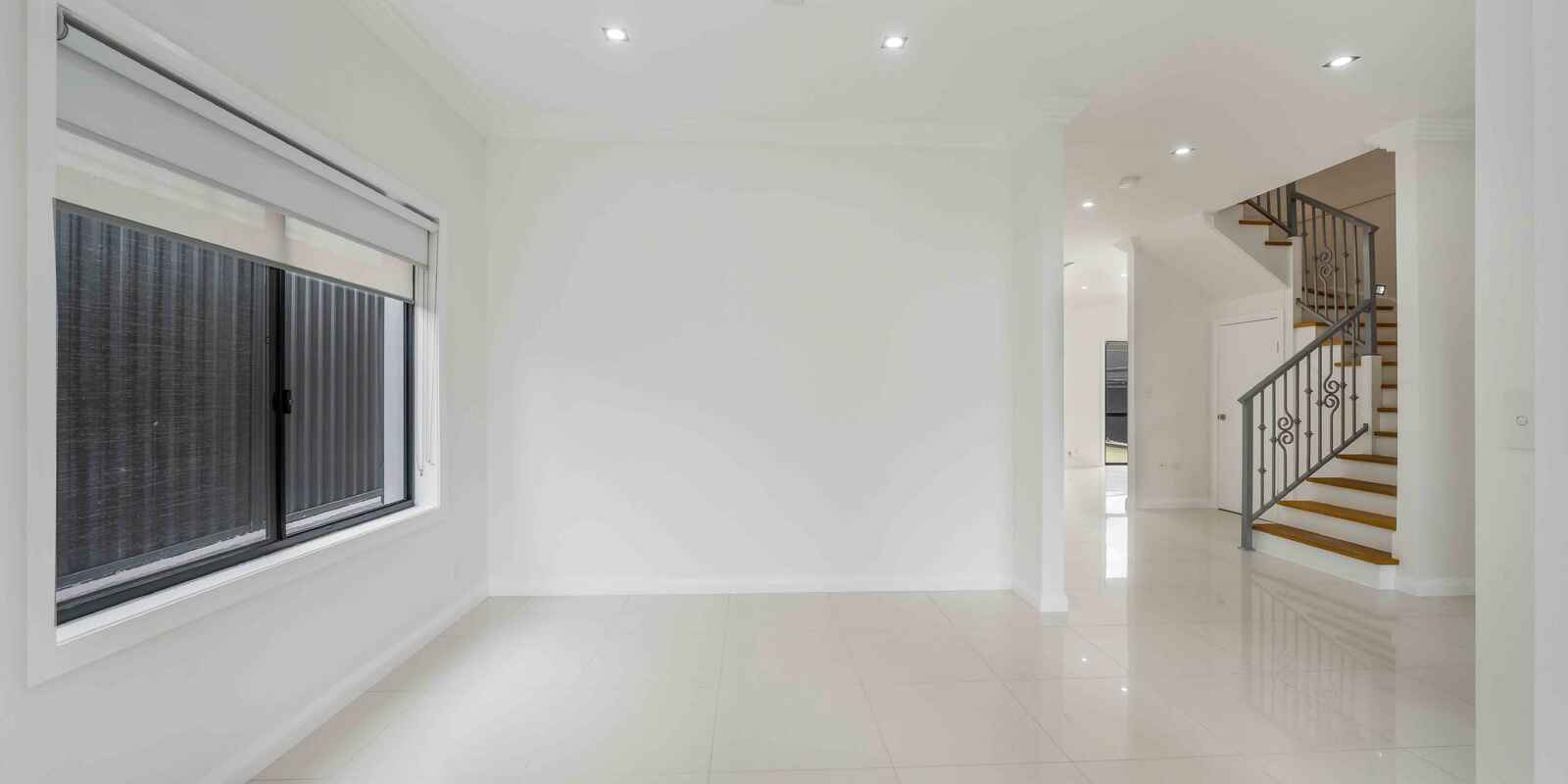 12 Mustang Close Middleton Grange 12 Mustang Close Middleton Grange