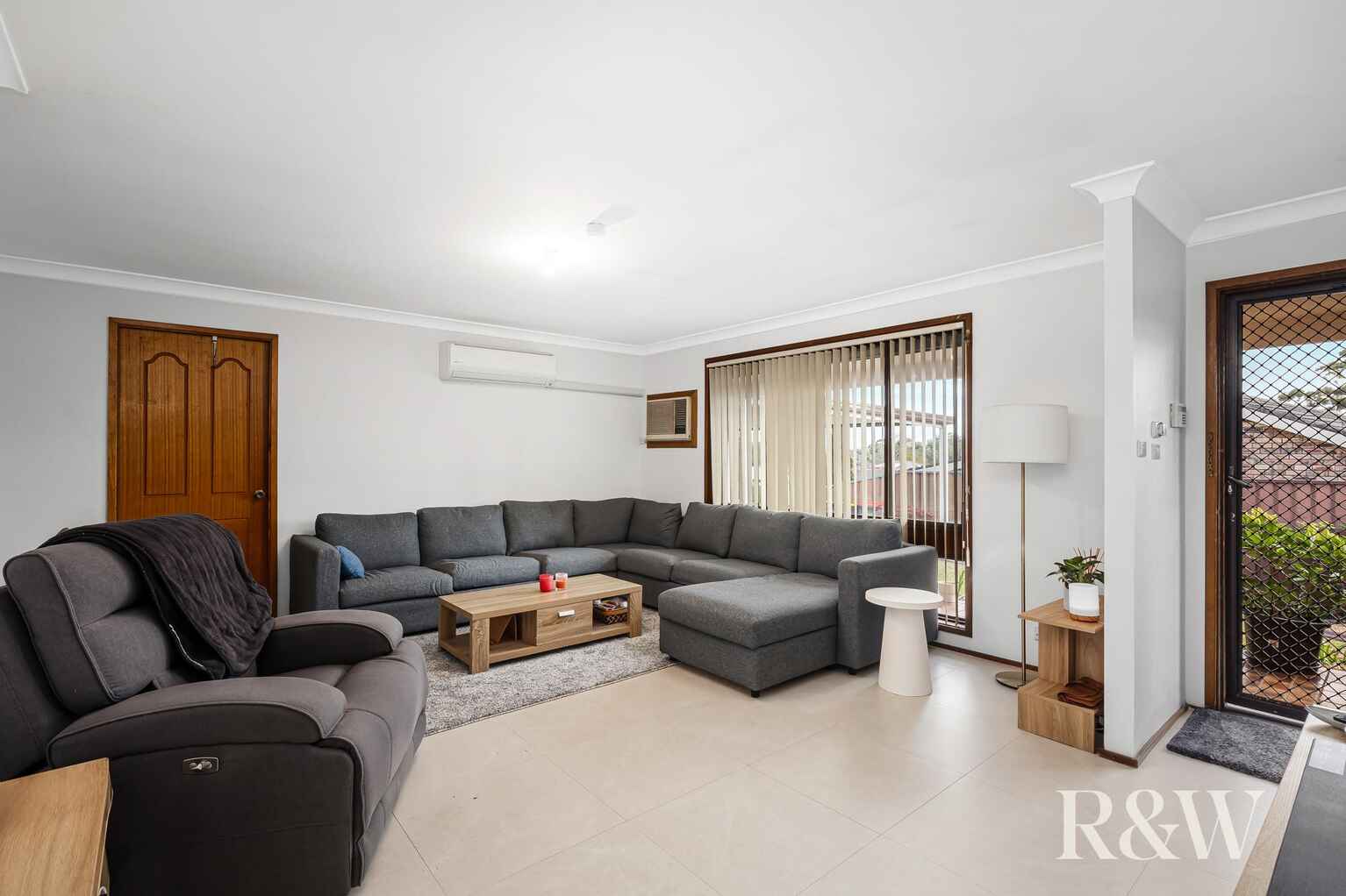 36 Explorers Way St Clair