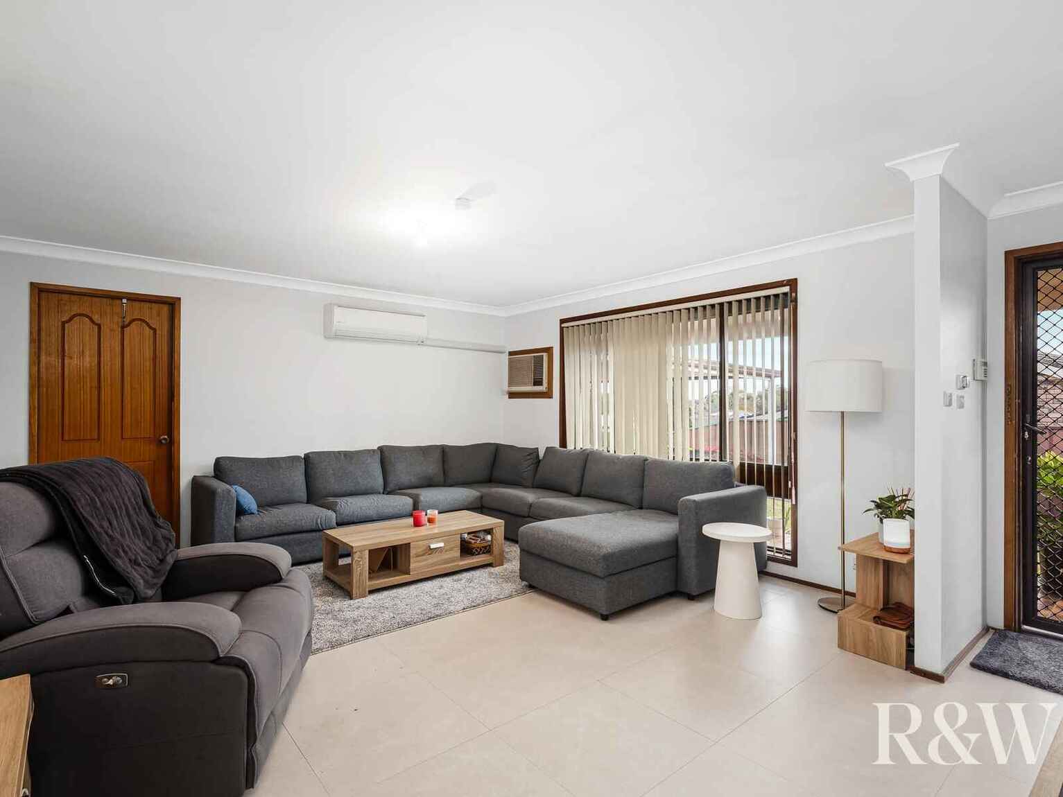 36 Explorers Way St Clair