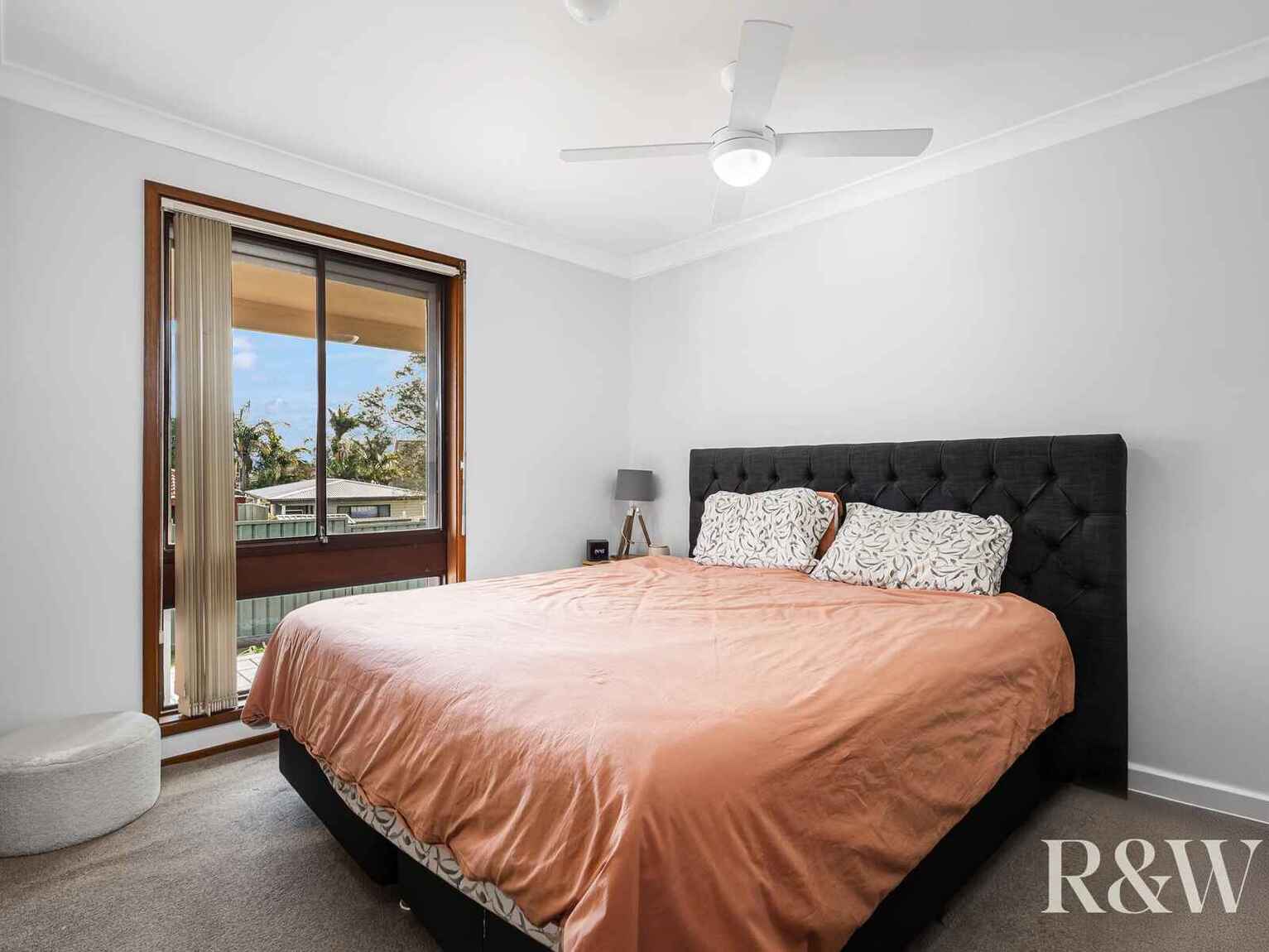 36 Explorers Way St Clair